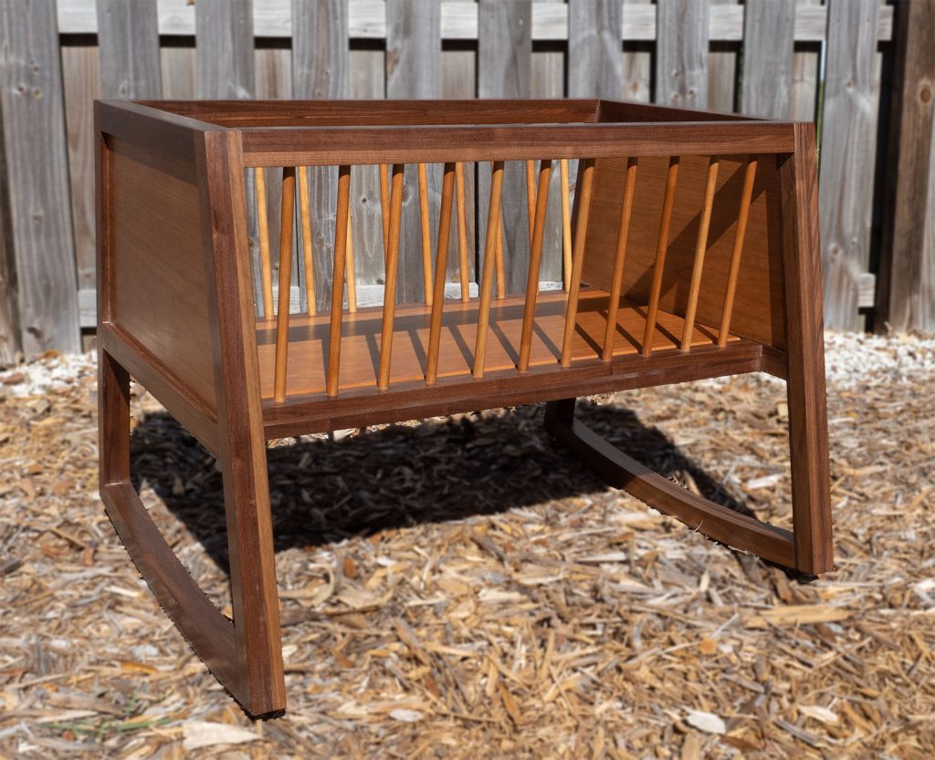 Walnet & Cherry Bassinet