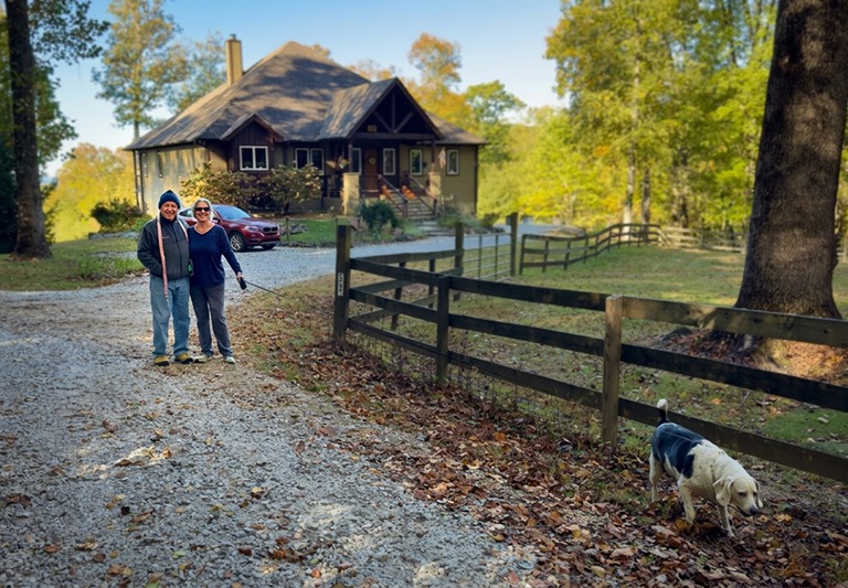 Picture of Dave, Lisa and Bonnie in front of L+D Ranch